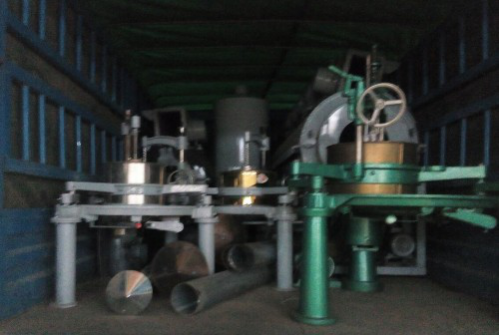 信陽茶葉機械發(fā)往貴州興義市七舍鎮(zhèn)